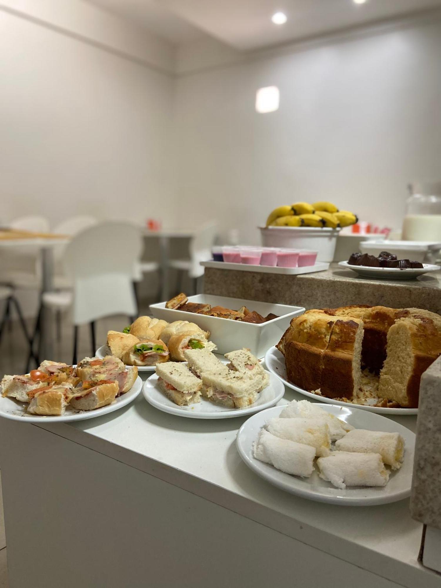 Supremo - Pistão Sul - Próximo Ao Shopping Hotel *